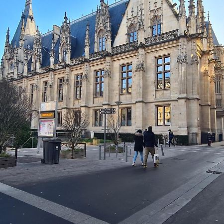 Rouen Hyper Centre Ville Palais De Justice Eksteriør bilde